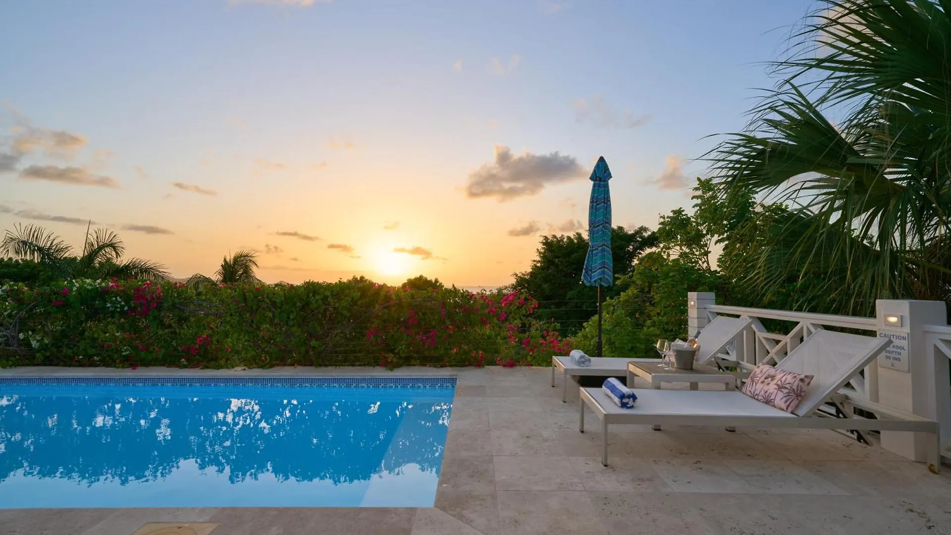 Rare 3 Bedroom Ocean View Villa With Private Pool Dickenson Bay 0*,  Antigua i Barbuda