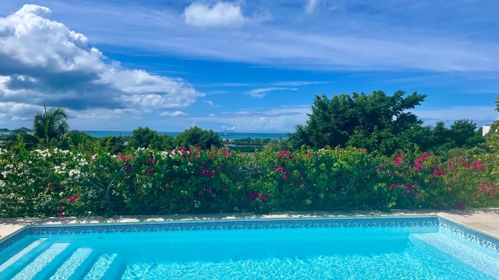 Rare 3 Bedroom Ocean View Villa With Private Pool Dickenson Bay